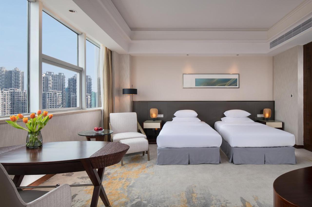 Golden Shining New Century Grand Hotel Beihai Zewnętrze zdjęcie