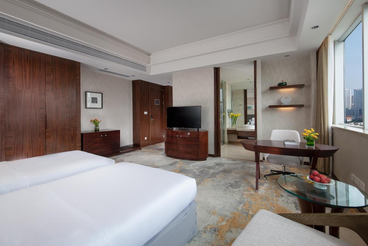 Golden Shining New Century Grand Hotel Beihai Zewnętrze zdjęcie