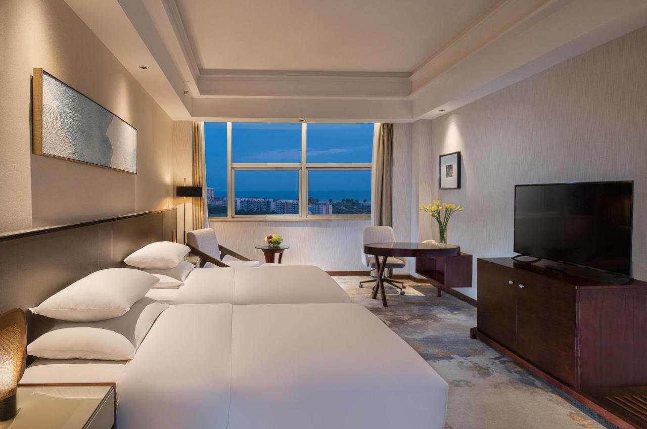 Golden Shining New Century Grand Hotel Beihai Zewnętrze zdjęcie